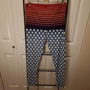 Lularoe TC2 Leggings (Holiday)